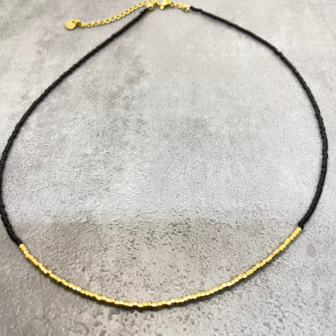 Miyuki zwart goud