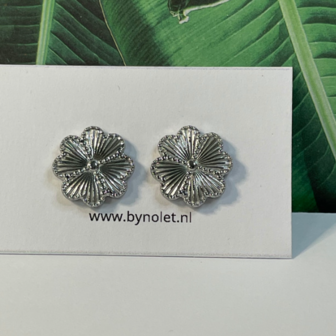 Stud Flower big - Zilver