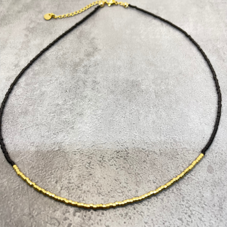 Miyuki zwart goud