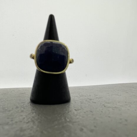 Leia - Lapis Lazuli