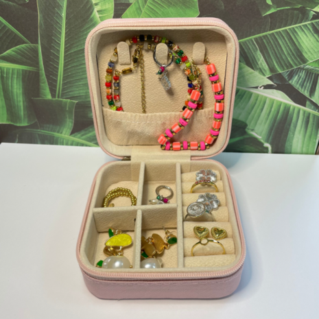 Travel Case vierkant - Poederroze