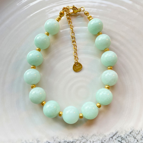 Kralenketting witte jade Miyuki Goud