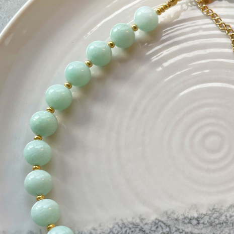 Kralenketting mintgroene jade Miyuki Goud