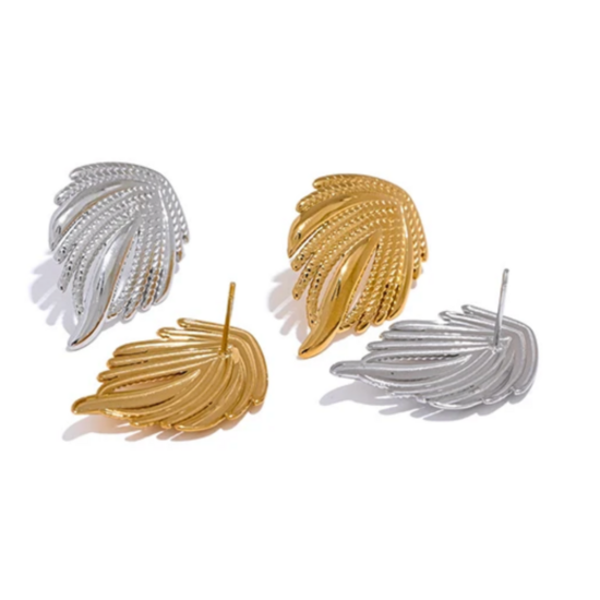 Statement oorsteker met relief Goud