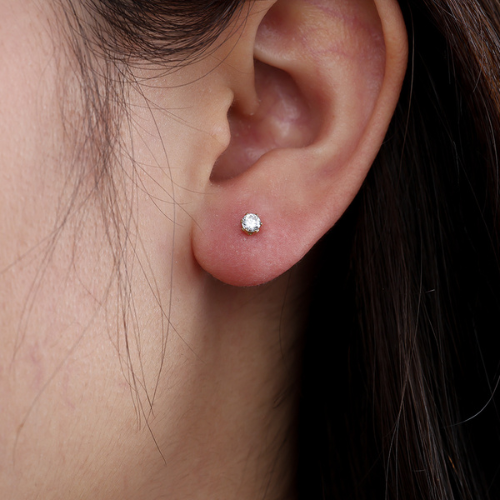 Oorknopje Zirkonia 3mm - Zilver